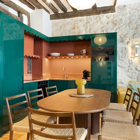 Collection Serviced In Notre Dame - Rue Savoie Appartement Paris